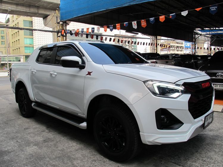 Isuzu D-MAX 2024 1.9 Hi-Lander X-Series Pickup ดีเซล ไม่ติดแก๊ส เกียร์ธรรมดา ขาว รูปที่ 2