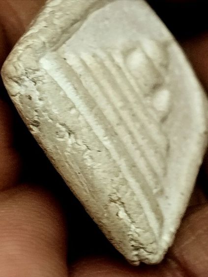 สมเด็จวัดระฆังพิมพ์ใหญ่เนื้อหาสวยมากพระบ้านเก่าเก็บ รูปที่ 6