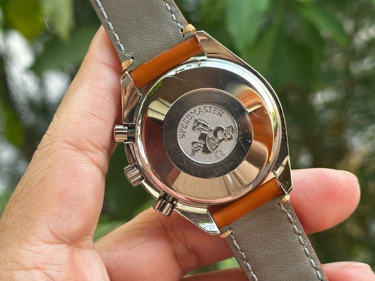 Rare OMEGA Speedmaster Triple Date Calendar Sliver Dial รูปที่ 6