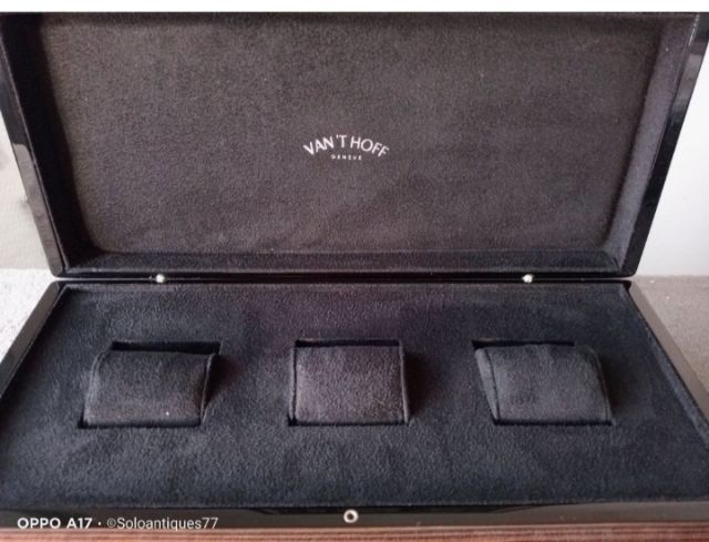 Luxury watch box for 3 watches Van't Hoff
- Real wood

 รูปที่ 2