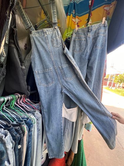 เอี๊ยมกางเกงขายาวและขาสั้น รูปที่ 18