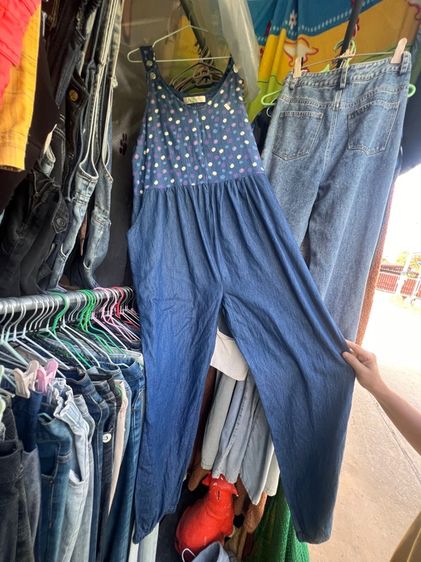 เอี๊ยมกางเกงขายาวและขาสั้น รูปที่ 11