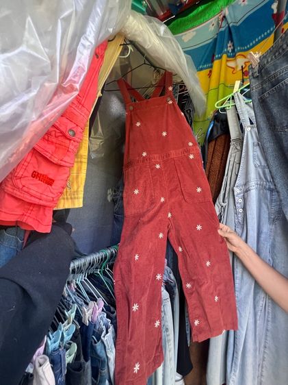 เอี๊ยมกางเกงขายาวและขาสั้น รูปที่ 11