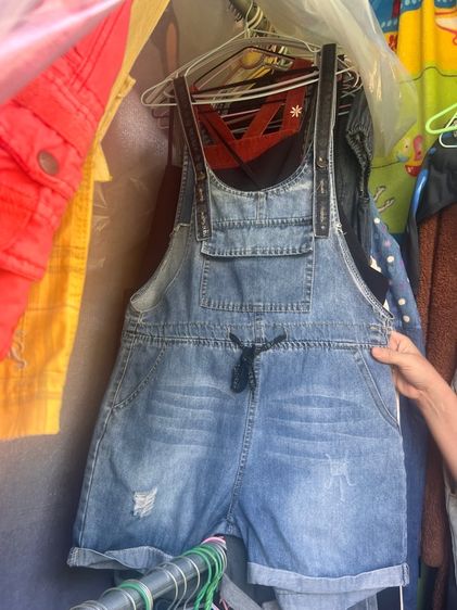 เอี๊ยมกางเกงขายาวและขาสั้น รูปที่ 14