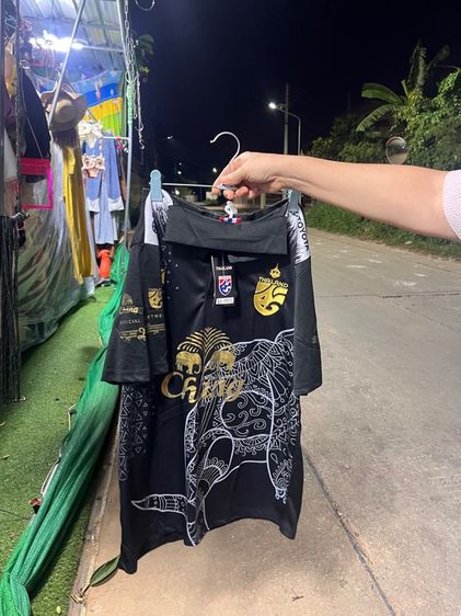 เสื้อกีฬากับกางเกง รูปที่ 17