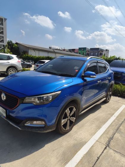 MG ZS 2018 1.5X+ Sunroof Utility-car เบนซิน ไม่ติดแก๊ส เกียร์อัตโนมัติ น้ำเงิน รูปที่ 3