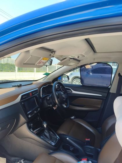 MG ZS 2018 1.5X+ Sunroof Utility-car เบนซิน ไม่ติดแก๊ส เกียร์อัตโนมัติ น้ำเงิน รูปที่ 2