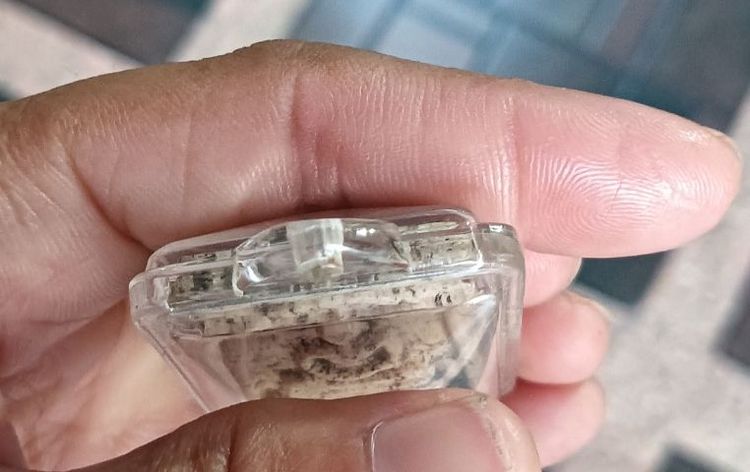 พระสมเด็จกรอบพลาสติก 1 องค์ รูปที่ 6