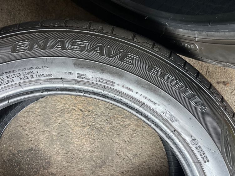 ยาง Dunlop Ec300 215 60 17 ปี24 คู่ 1300 บาท สภาพดี รูปที่ 6