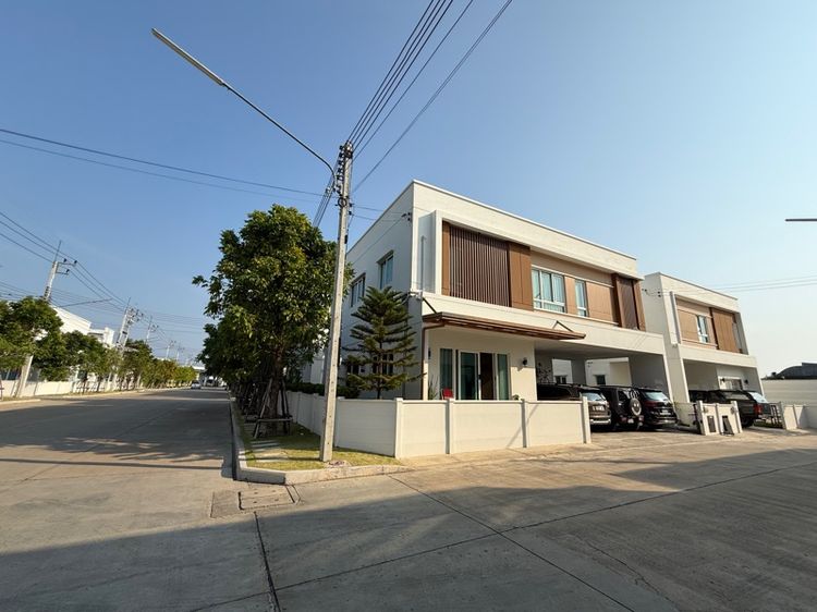 ไม่มี 2023 Home 4Bed 5Bath รูปที่ 2