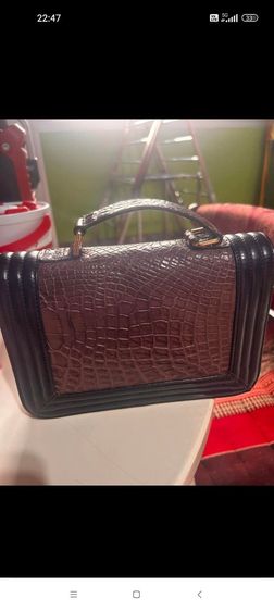 กระเป๋าสะพายแท้ รูปที่ 2