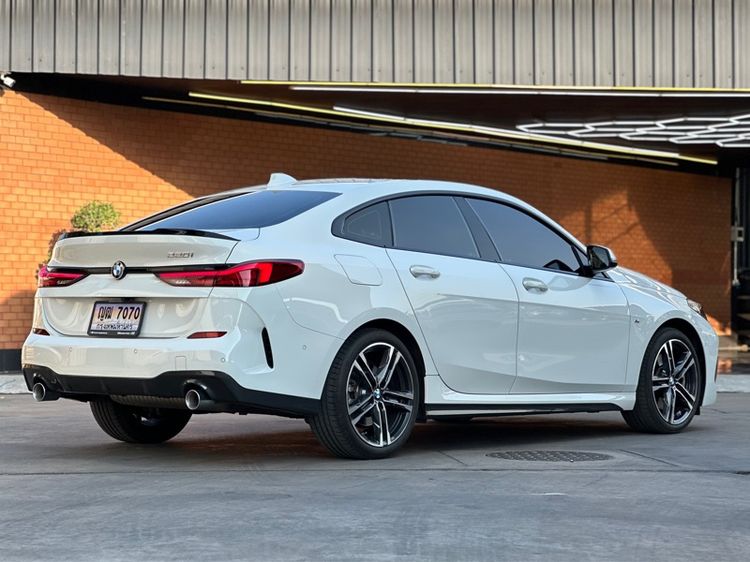 BMW Series 2 2025 220i Sedan เบนซิน ไม่ติดแก๊ส เกียร์อัตโนมัติ ขาว รูปที่ 4
