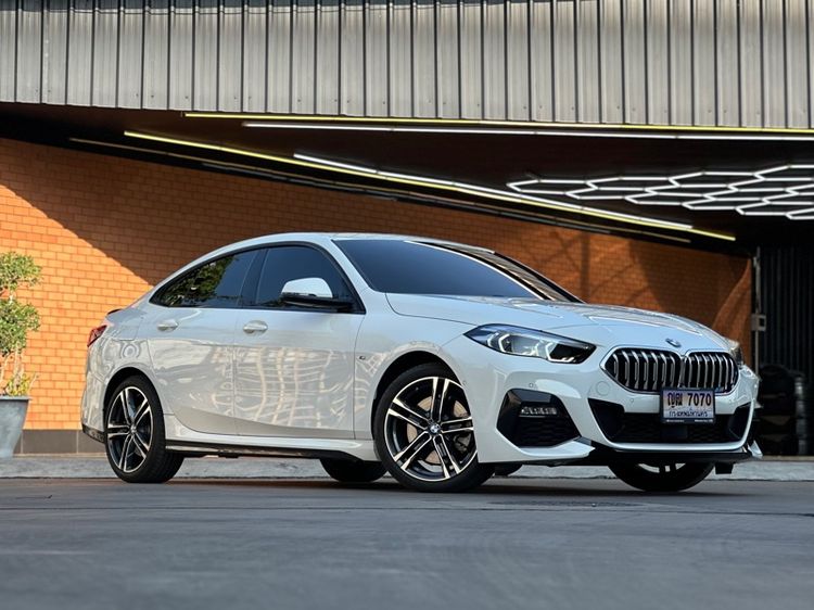 BMW Series 2 2025 220i Sedan เบนซิน ไม่ติดแก๊ส เกียร์อัตโนมัติ ขาว รูปที่ 2
