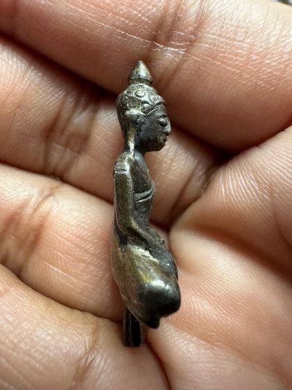 พระยอดธงเนื้อเงินค่ะ รูปที่ 4