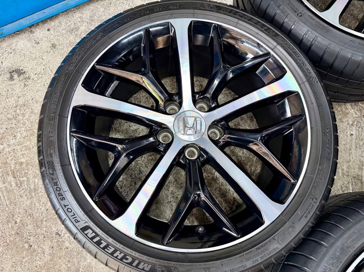 ล้อแม็ก HONDA CIVIC RS ขอบ 18” สีเดิม ยาง MICHELIN 235-40R18 ปี 23 รูปที่ 5