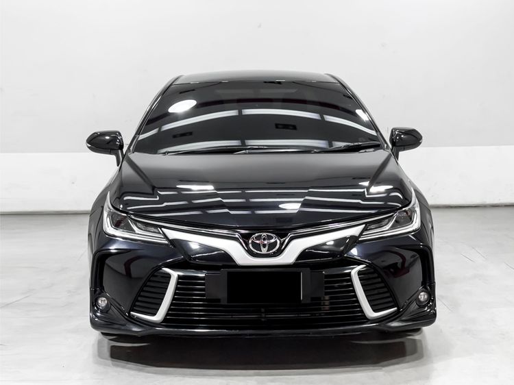 Toyota Altis 2019 1.8 GR Sport CVT Sedan เบนซิน ไม่ติดแก๊ส เกียร์อัตโนมัติ ดำ รูปที่ 2