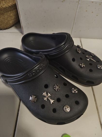 crocs แท้ สภาพสวยๆ ไม่มีตำหนิ ใช้งานไม่ถึงเดือน เบอร์m9w11