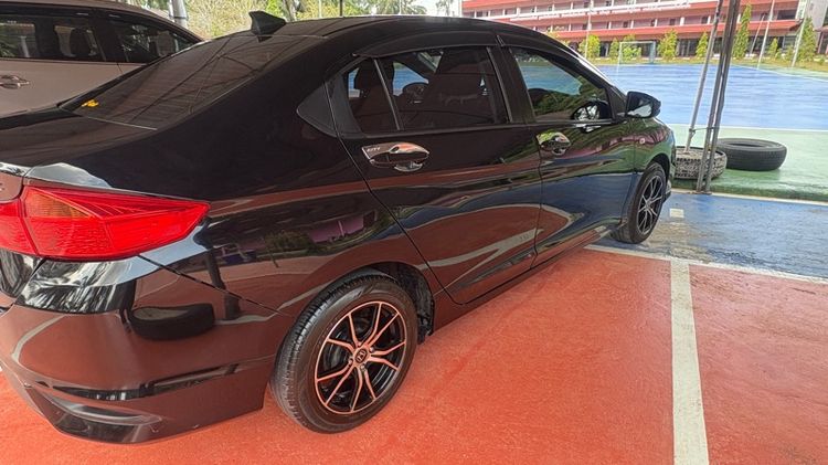 Honda City 2017 1.5 S i-VTEC Sedan เบนซิน ไม่ติดแก๊ส เกียร์อัตโนมัติ ดำ รูปที่ 4