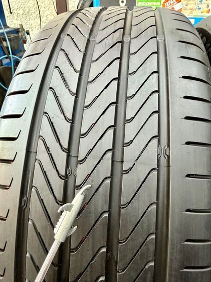 ยางถอดป้ายแดงขอบ 19” ยี่ห้อ CONTINENTAL รุ่น PremiumContact C ขนาด 235-50R19 ปี 25 ตุ่มหน้ายางยังอยู่ครบ รูปที่ 5