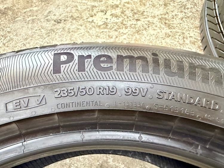 ยางถอดป้ายแดงขอบ 19” ยี่ห้อ CONTINENTAL รุ่น PremiumContact C ขนาด 235-50R19 ปี 25 ตุ่มหน้ายางยังอยู่ครบ รูปที่ 4