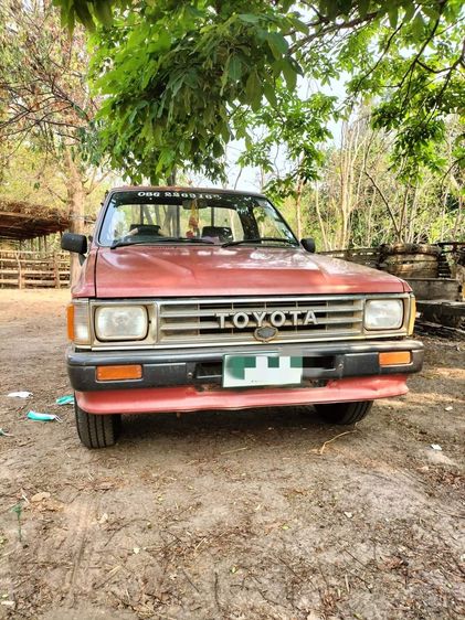 Toyota Hilux Hero 1989 รุ่นย่อยอื่นๆ Pickup ดีเซล ไม่ติดแก๊ส เกียร์ธรรมดา แดง รูปที่ 2