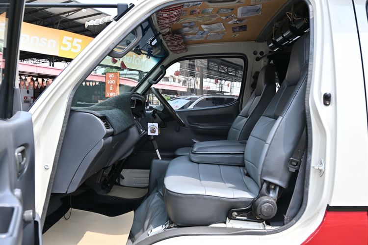 Toyota Hiace 1993 2.7 VVT-i Van เบนซิน ไม่ติดแก๊ส เกียร์อัตโนมัติ ขาว รูปที่ 4