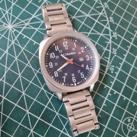 นาฬิกาสปอร์ตเรือนใหญ่ยี่ห้อ COLUMBIA ใส่เต็มข้อมือ สภาพสวย รูปที่ 9