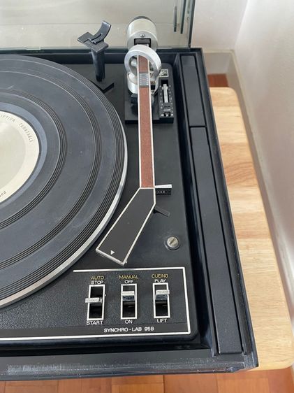 เครื่องเล่นแผ่นเสียง garrard รูปที่ 9