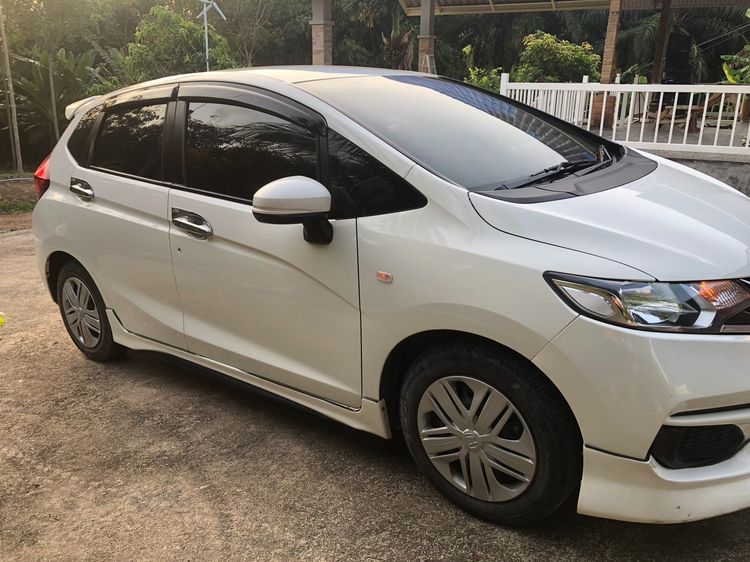Honda Jazz 2021 1.5 S i-VTEC Sedan เบนซิน ไม่ติดแก๊ส เกียร์อัตโนมัติ ขาว รูปที่ 3