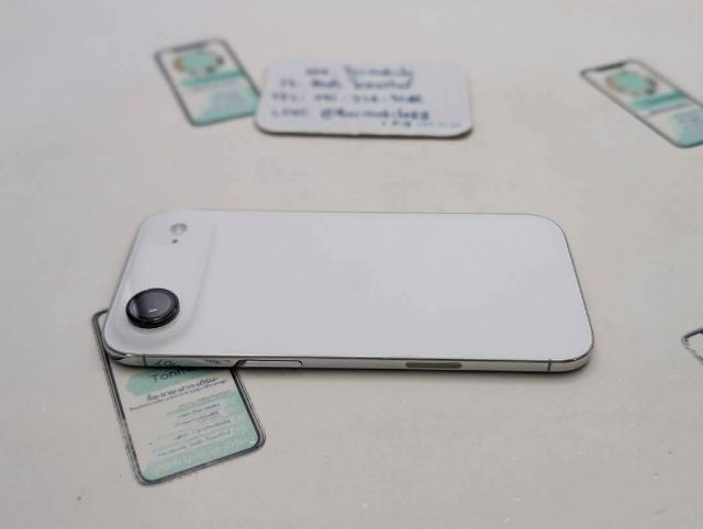 iPhone Air 256 White ศูนย์ไทย สภาพใหม่เอี่ยม อุปกรณ์ครบยกกล่อง ประกันยาว 10 เดือน รอบชาร์จ 26 รอบ สุขภาพแบต 100 เพียง 25,990 บาท ครับ รูปที่ 5