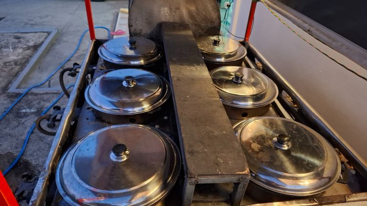 รถเข็นขายของ ตกแต่งสไตล์วินเทจ ในรูปแบบรถไฟไทย รูปที่ 8