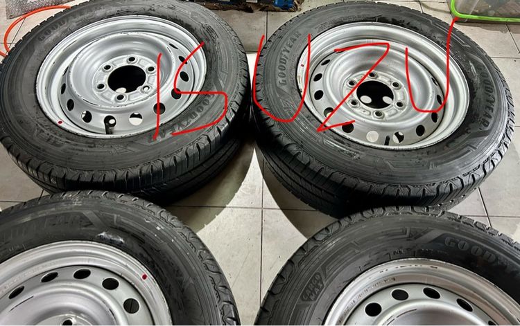 ล้อกระทะขอบ16 6รู พร้อมยาง 215 65 16 รูปที่ 6