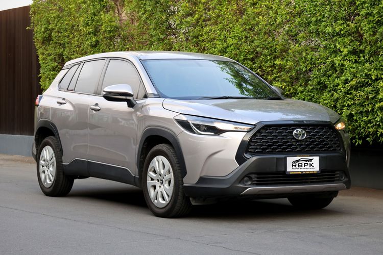 Toyota Corolla Cross 2021 1.8 Sport Sedan เบนซิน ไม่ติดแก๊ส เกียร์อัตโนมัติ เทา รูปที่ 4