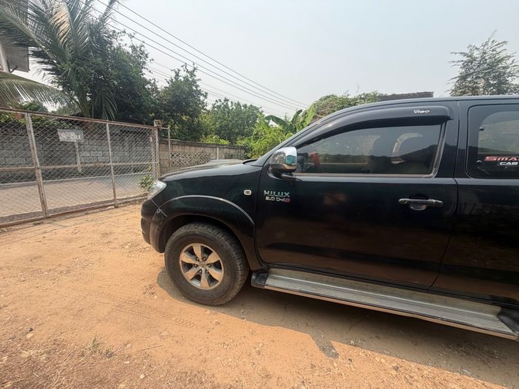 Toyota Hilux Vigo D4D 2009 รุ่นย่อยอื่นๆ Pickup ดีเซล ไม่ติดแก๊ส เกียร์ธรรมดา ดำ รูปที่ 2