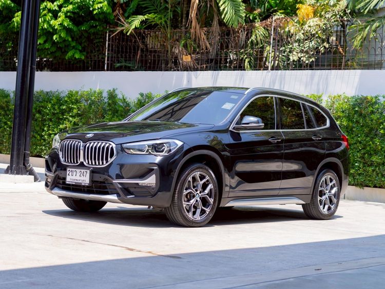 BMW X1 2022 2.0 sDrive20d xLine Utility-car ดีเซล ไม่ติดแก๊ส เกียร์อัตโนมัติ ดำ รูปที่ 3