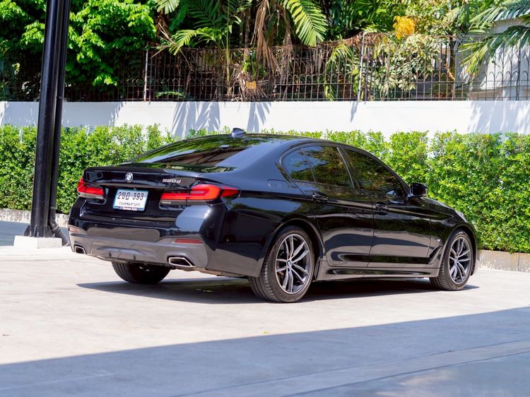 BMW Series 5 2021 520d Sedan ดีเซล ไม่ติดแก๊ส เกียร์อัตโนมัติ ดำ รูปที่ 4