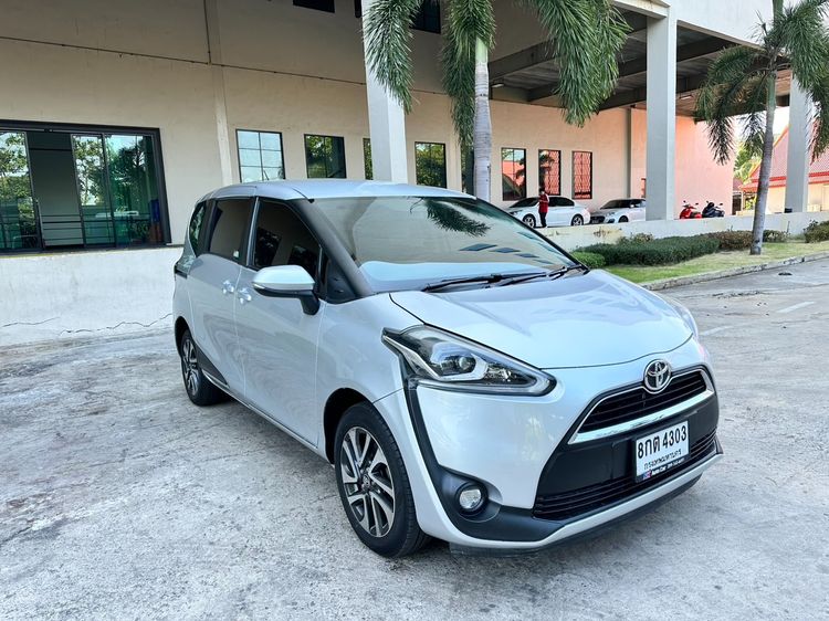 Toyota Sienna 2019 รุ่นย่อยอื่นๆ Pickup เบนซิน ไม่ติดแก๊ส เกียร์อัตโนมัติ บรอนซ์เงิน รูปที่ 3