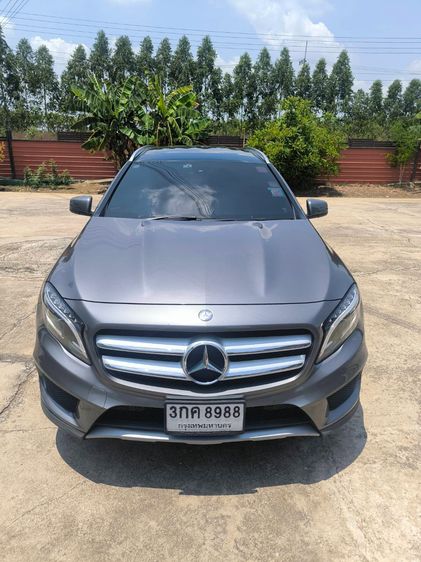 รถ Mercedes-Benz GLA-Class GLA250 สี เทา