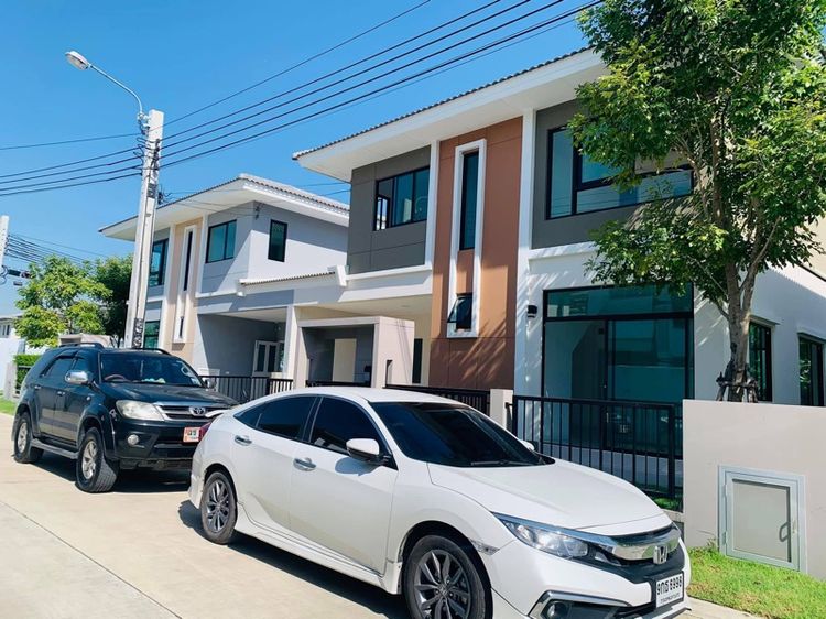 ขายบ้าน 4 ห้องนอน 3 ห้องน้ำ 1 ห้องรับแขก ครัวฝรั่ง