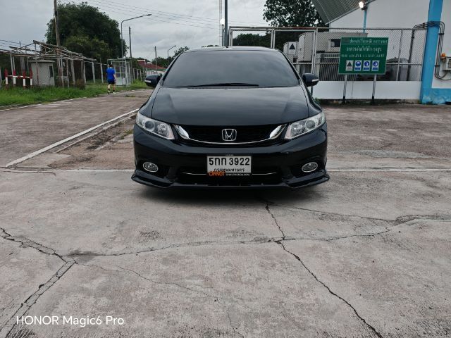 Honda Civic 2015 1.8 ES i-VTEC Sedan เบนซิน ไม่ติดแก๊ส เกียร์อัตโนมัติ ดำ รูปที่ 4