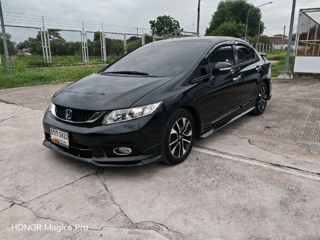 Honda Civic 2015 1.8 ES i-VTEC Sedan เบนซิน ไม่ติดแก๊ส เกียร์อัตโนมัติ ดำ รูปที่ 3