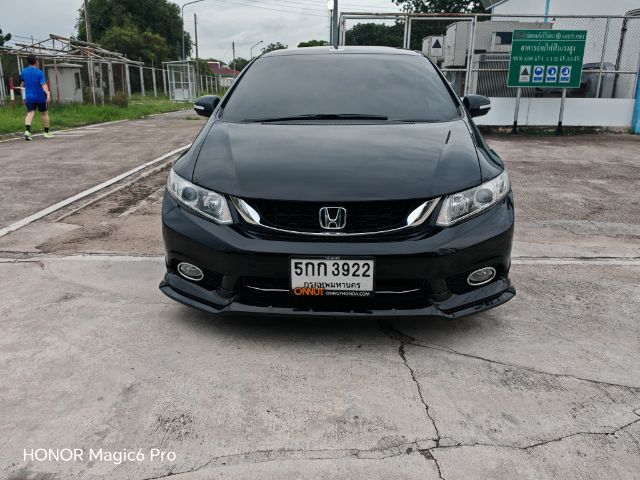 Honda Civic 2015 1.8 ES i-VTEC Sedan เบนซิน ไม่ติดแก๊ส เกียร์อัตโนมัติ ดำ รูปที่ 2