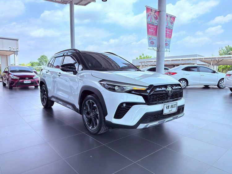 รถ Toyota Corolla Cross 1.8 Hybrid Premium Safety GR Sport สี ขาว
