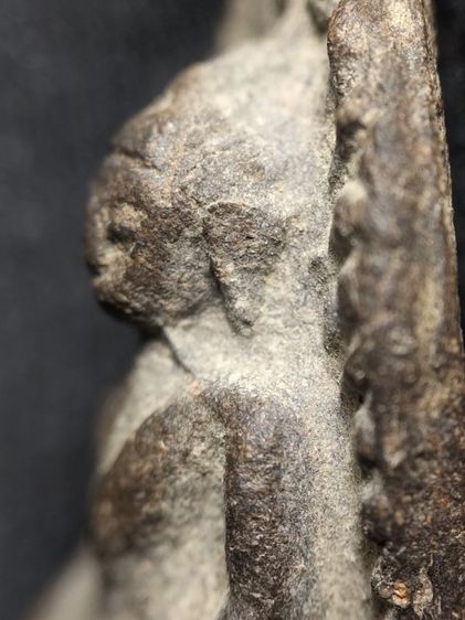 พระรอดลำพูนพิมพ์เล็กครับไม่ได้ล้าง รูปที่ 7