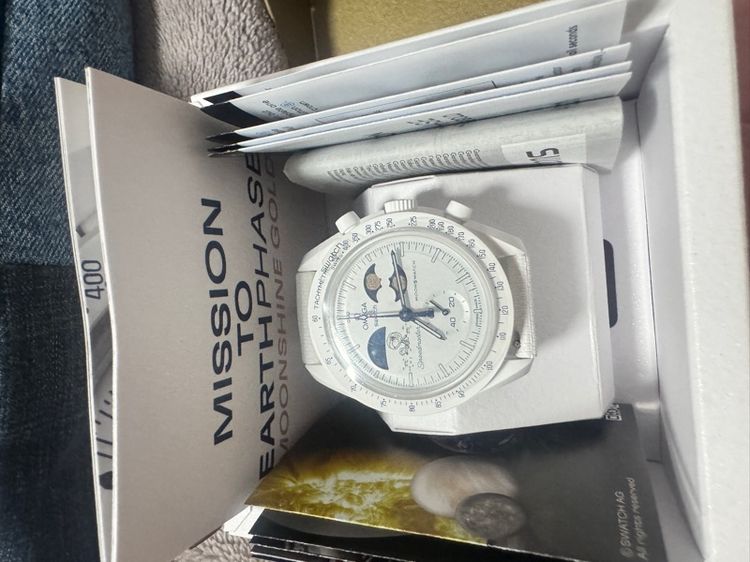 omega x swatch รูปที่ 4