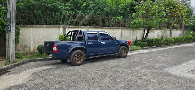 รถ Isuzu D-MAX 2.5 EX สี น้ำเงิน