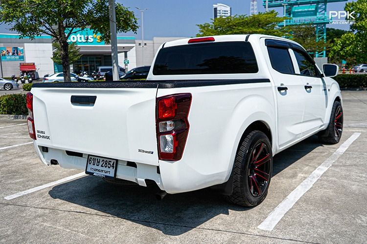 Isuzu D-MAX 2022 1.9 S Pickup ดีเซล ไม่ติดแก๊ส เกียร์ธรรมดา ขาว รูปที่ 4