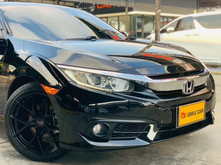 Honda Civic 2018 1.8 EL i-VTEC Sedan เบนซิน ไม่ติดแก๊ส เกียร์อัตโนมัติ ดำ รูปที่ 4