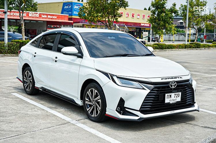 Toyota Yaris ATIV 2023 1.2 Premium Sedan เบนซิน ไม่ติดแก๊ส เกียร์อัตโนมัติ ขาว รูปที่ 3