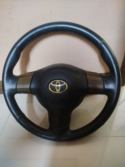 พวงมาลัยtoyota wish